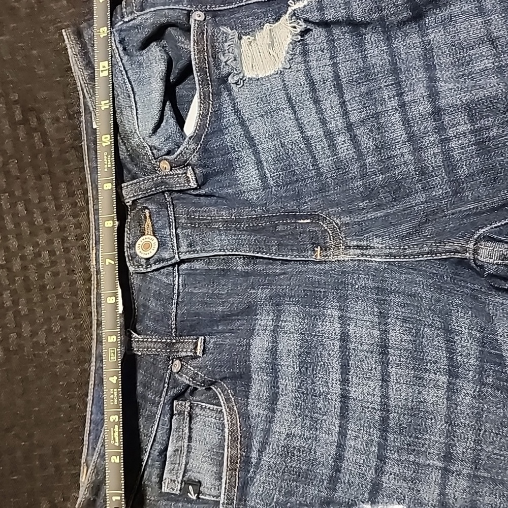 Women's Distressed Skinny Jeans - Dark Blue - Picture 6 of 10